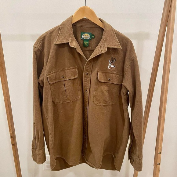 Vintage Deer Embroidered Flannel Chamois Button Up Collared Shirt in Olive Brown - Picture 2 of 4